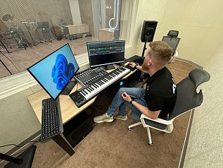  (Уральский губернаторский лицей)