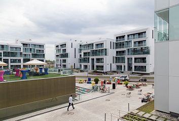  (“Kvartal Tetris” Apartment Complex in Skolkovo)