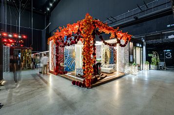  (Стенд "Шкатулка впечатлений" на iRidi)