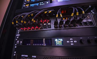  (Актовый зал школы №21 г. Серов)