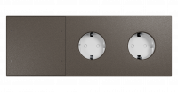 Рамка на 3 поста, Berlin Premium 05, розетка Schuko x2 + 2-кл. сцен-выкл. алюм., шоко